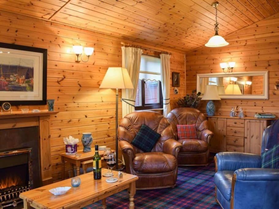 Cozy Cabin With Stunning Loch Lomond Views Villa Rowardennan Exterior photo